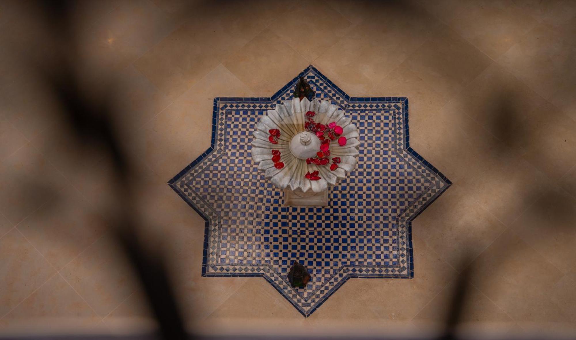 Ouled Bouzid Palais Menzah & Spa מראה חיצוני תמונה