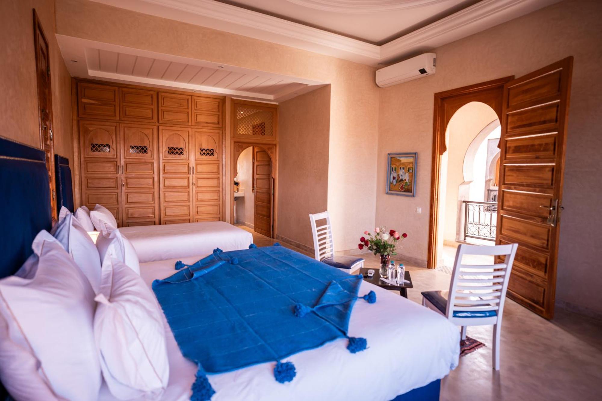 Ouled Bouzid Palais Menzah & Spa מראה חיצוני תמונה